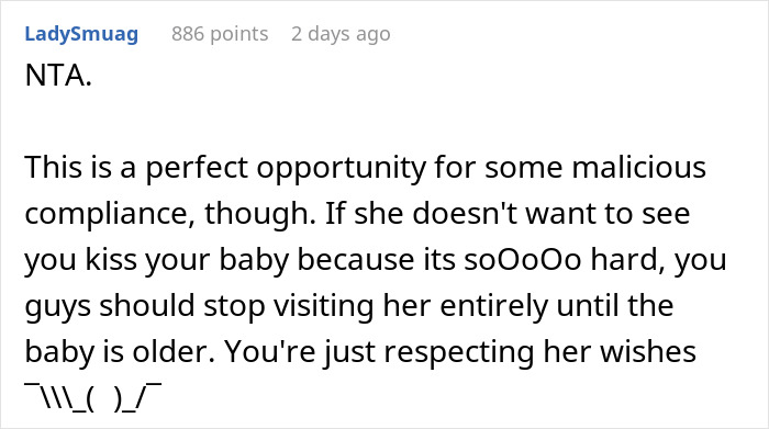 Woman Kisses Her Baby In Front Of MIL While She's Not Allowed To, Gets Asked To Stop But Refuses Woman Kisses Her Baby In Front Of MIL While She's Not Allowed To, Gets Asked To Stop But Refuses